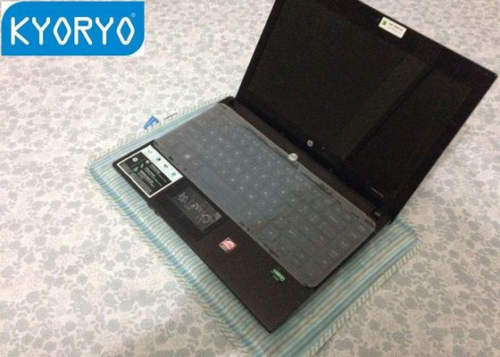 0.3cm Green Square Tùy chọn Pattrens Laptop Mat Cooling Với hai lớp lưới vải