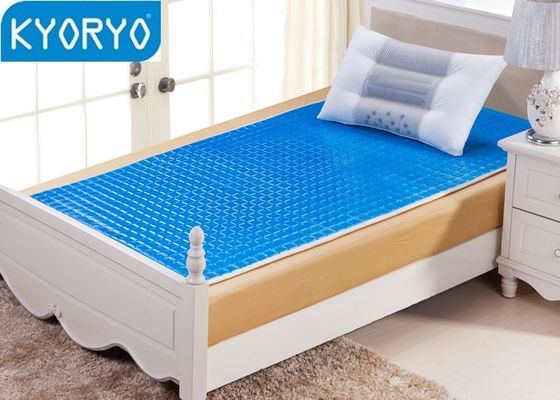 Almofada de colchão refrigerando do gel do silicone macio super que aquece-se para o inverno/verão
