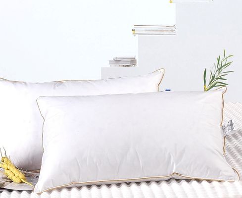 Altın Borulama Pamuklu Otel Aşağı Feather Yastık, Çevre Dostu Yıkanmış Yastıklar Toptan Satış