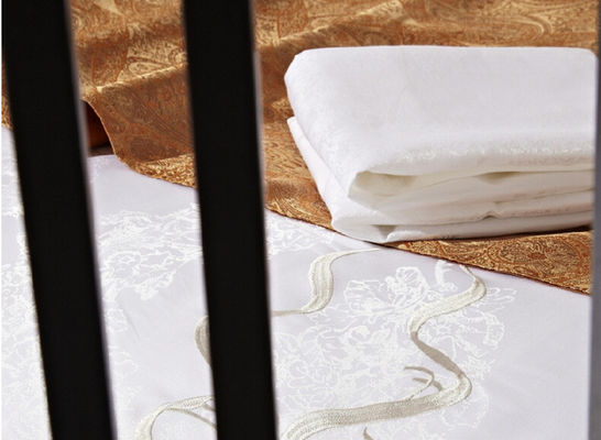 Tencel Bed Flag Luxury Hotel Bed Linen Elegant For 4 / 5 Stars Hotels