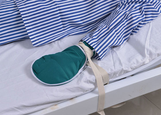 มีความเสี่ยงสูงมือผู้ป่วยดูแลสุขภาพนวมทางการแพทย์ที่มีความยับยั้งชั่งใจเข็มขัด