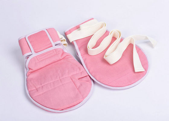 มีความเสี่ยงสูงมือผู้ป่วยดูแลสุขภาพนวมทางการแพทย์ที่มีความยับยั้งชั่งใจเข็มขัด